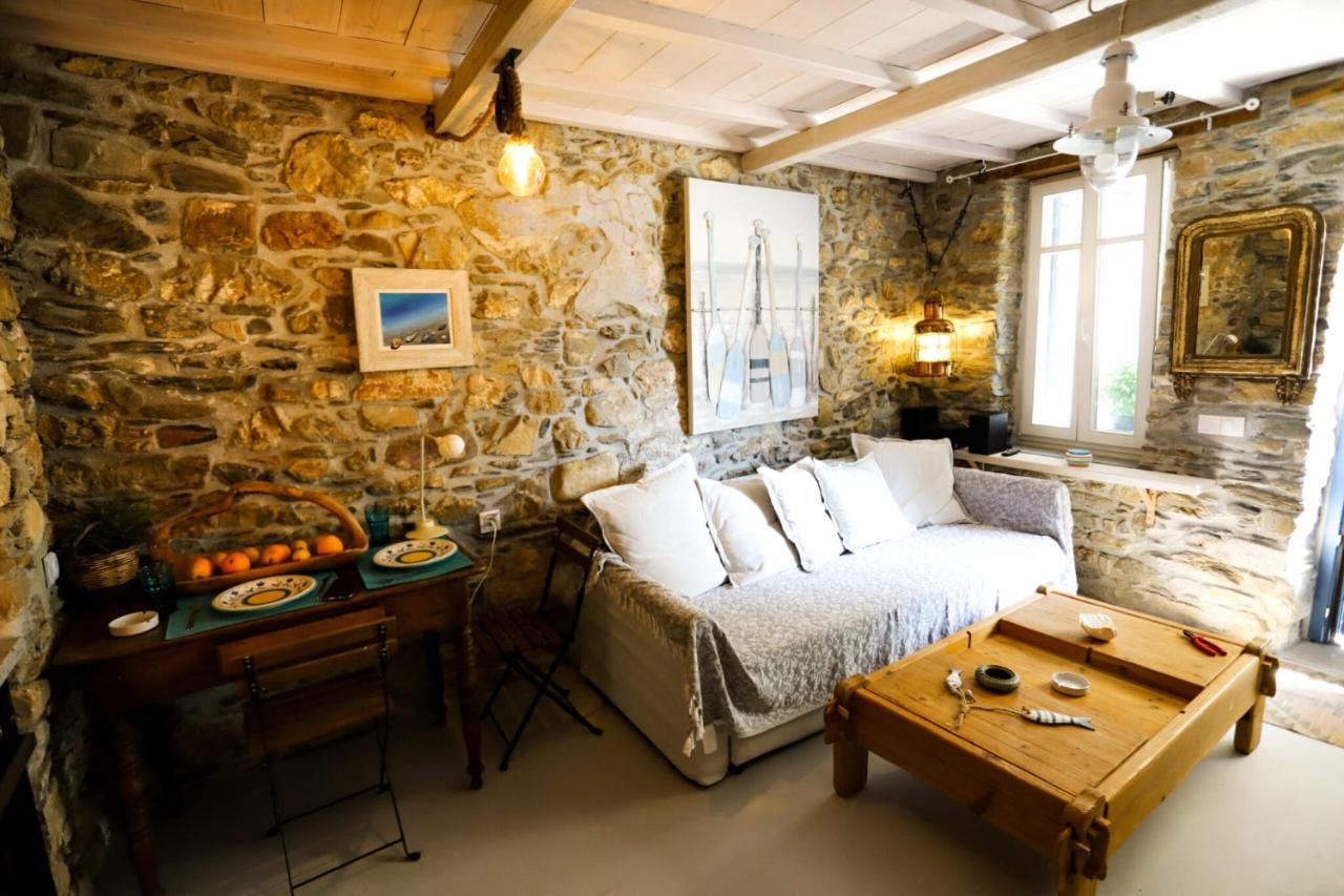Villea Seaview Apartments Skopelos Town Bagian luar foto
