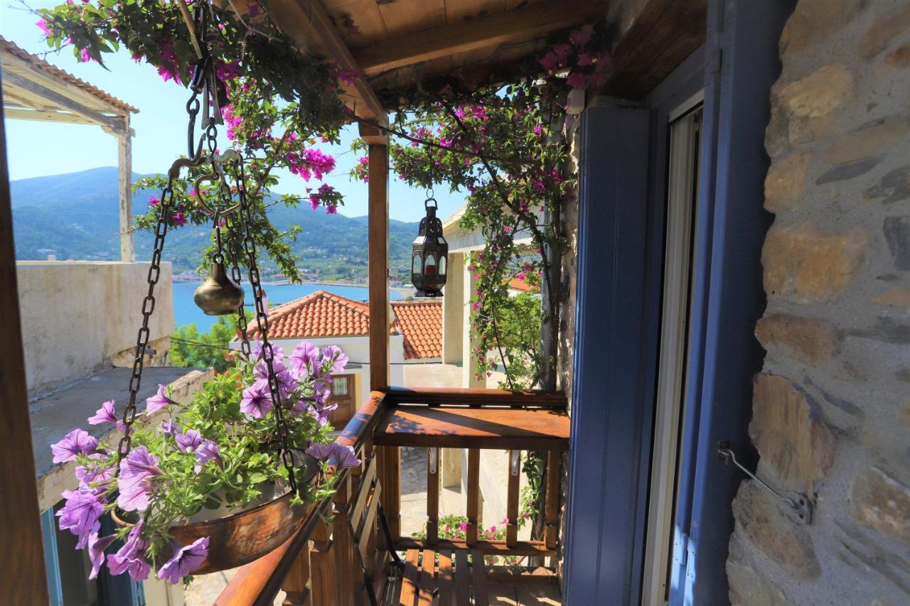 Villea Seaview Apartments Skopelos Town Bagian luar foto