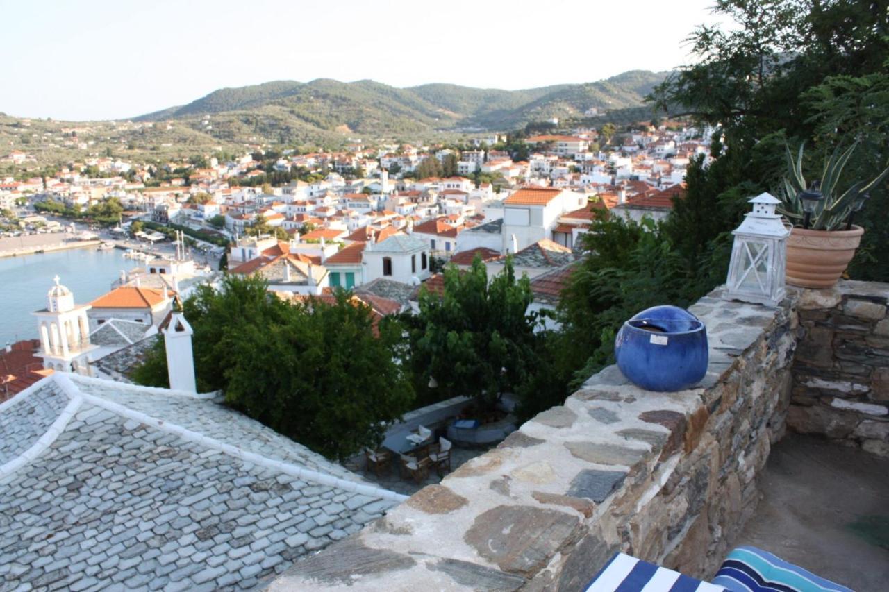Villea Seaview Apartments Skopelos Town Bagian luar foto