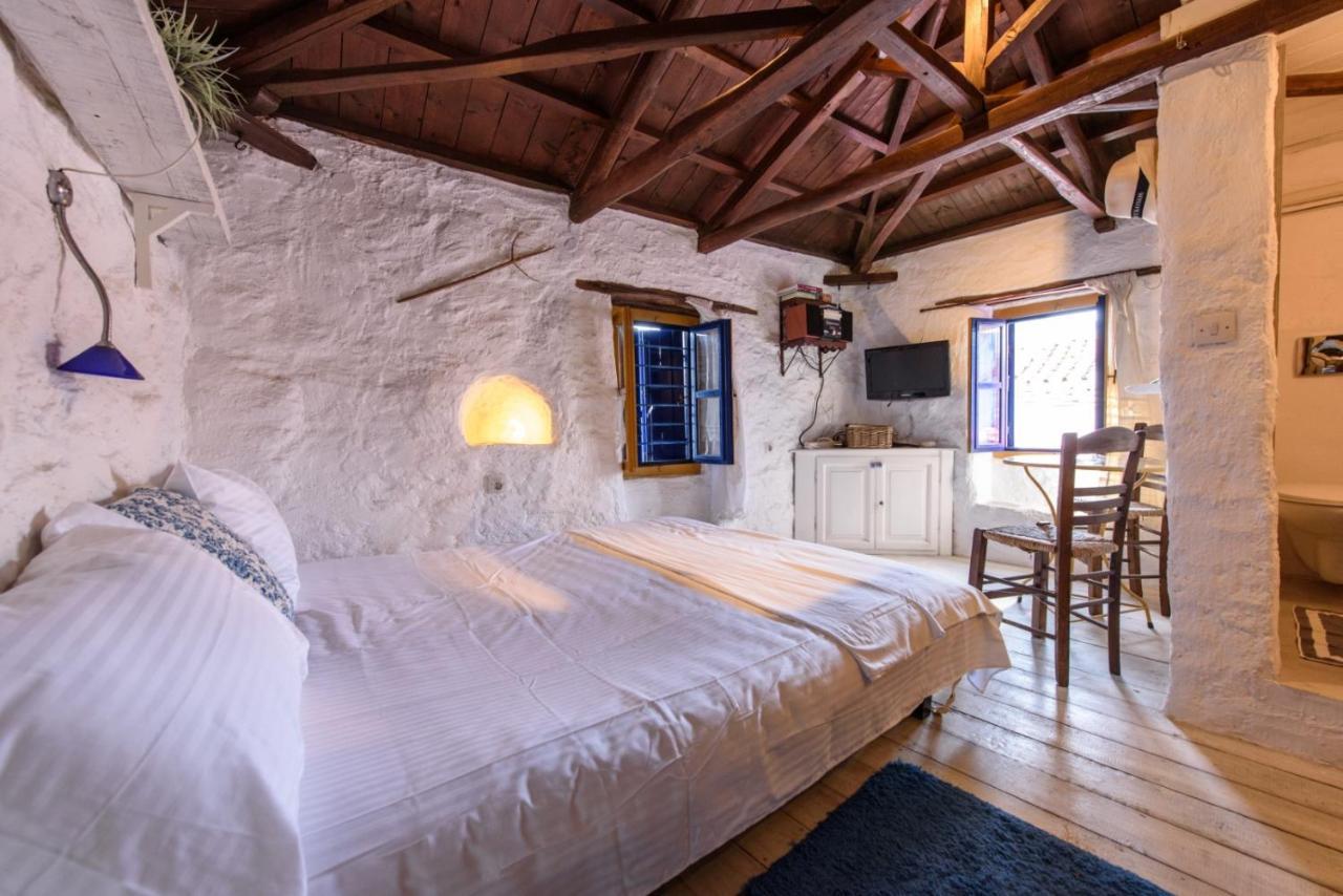 Villea Seaview Apartments Skopelos Town Bagian luar foto